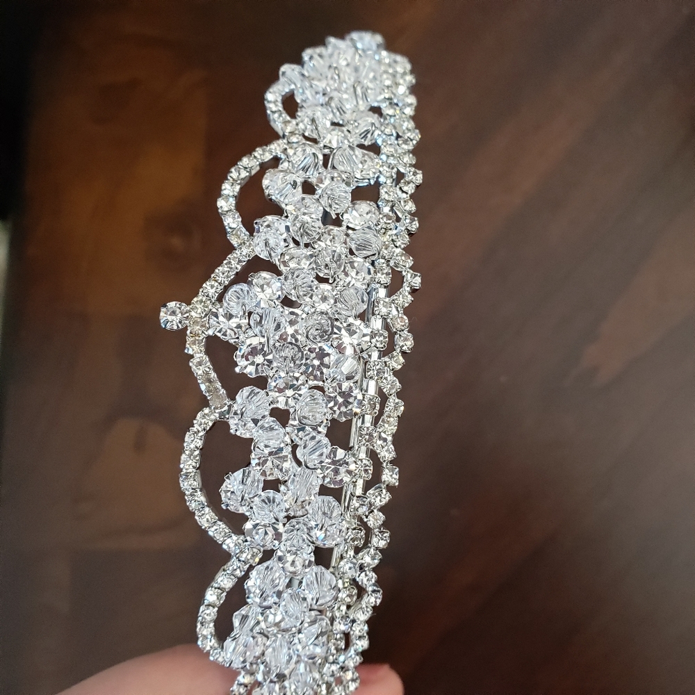 Crown of the bride